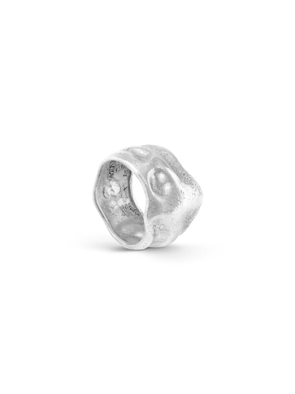 Aziel Ring