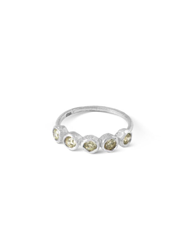 Syra Ring